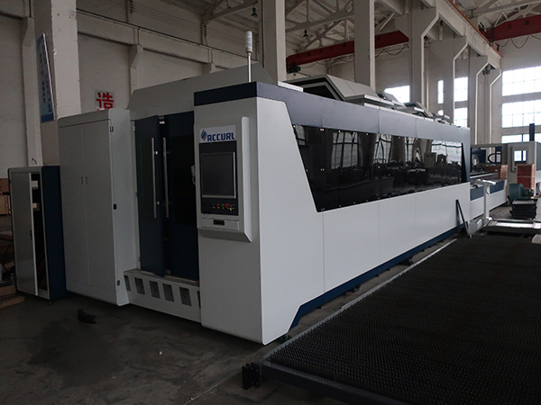 Chineză Fiber Laser Cutting Machine Pret 1000W
