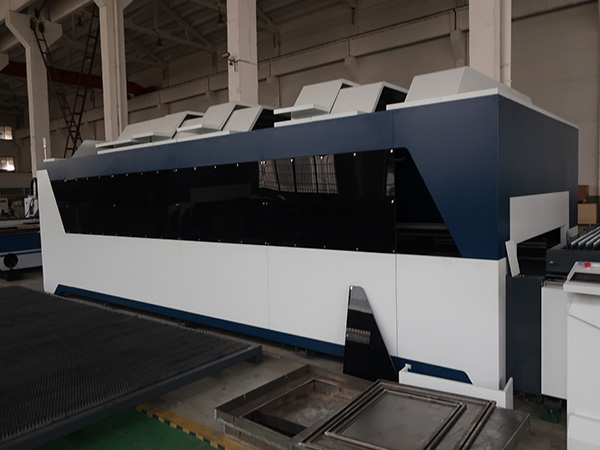 1000W mașină de tăiat fier cu laser CNC pentru foaie metalică